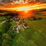 Dziejba Lesna &spa - Nowe Apartamenty, Sauna I Jacuzzi - W Cenie I Na Wylacznosc, Apartment